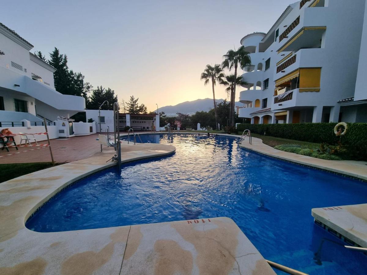 797 - En Pueblo Del Parque Benalmádena